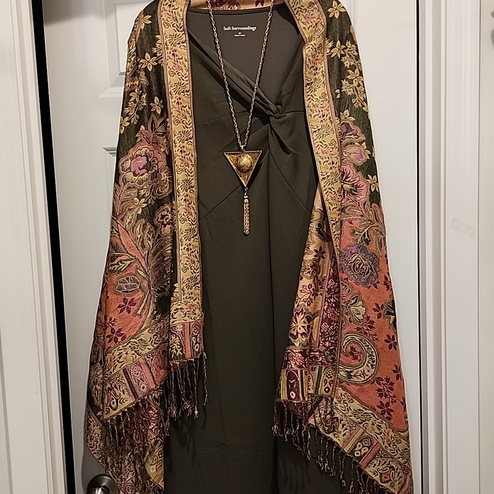 NWOT Soft Surroundings Twist-Front Olive Hannah Dress In A Smooth Scuba Knit 3x - Picture 6 of 7